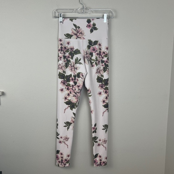 Beach Riot Floral Piper Leggings - Picture 3 of 4